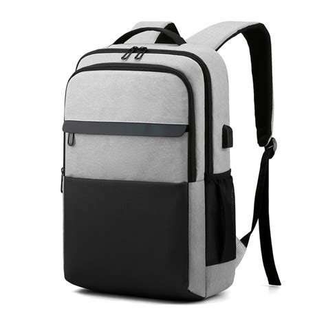 Backpacks 的图像结果
