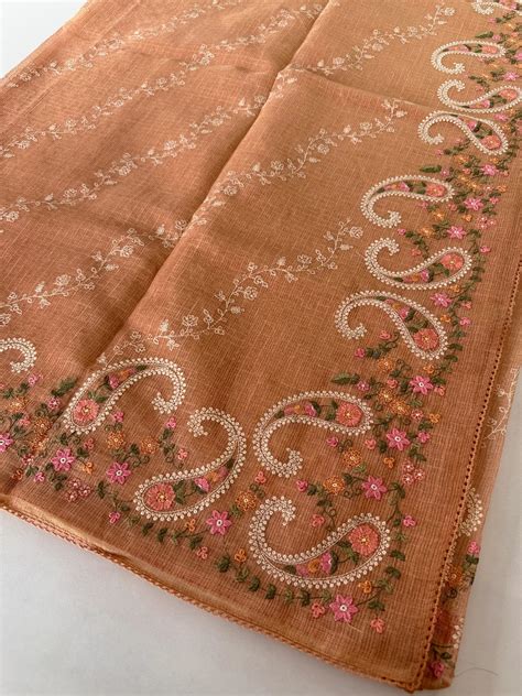 Tissue /SM076– M COLLECTIONS