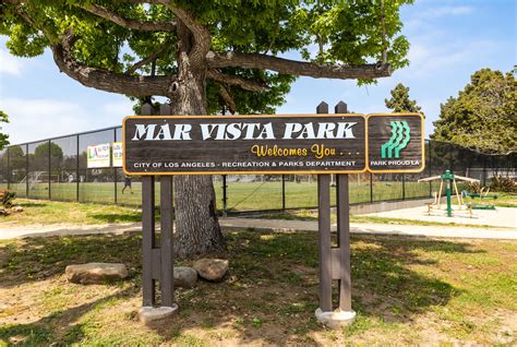 About Palms | Schools, Demographics, Things to Do - Homes.com