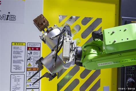 4Four44 Machine 的图像结果