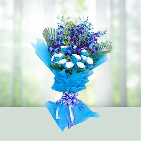 Send Flower Bouquet Of Carnation N Orchid Flowers Online | Phoolwala