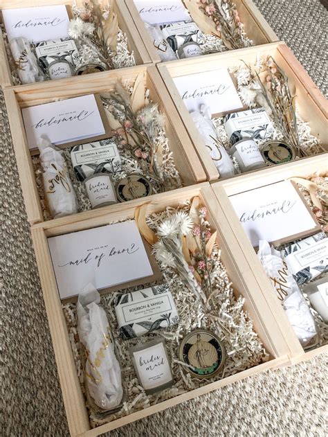 Bridesmaid Proposal Boxes - Ou La Vix