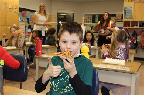Pizza Party for Div. 10 & 12 classes | Auguston Traditional Elementary