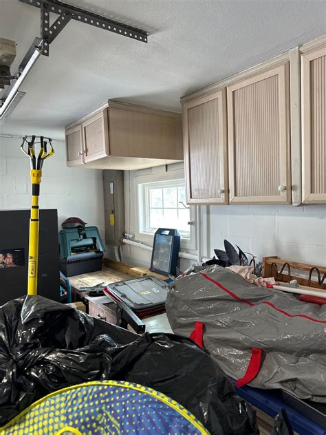 Valrico Garage Floor & Pool Deck Coatings | Square 1 Garage Solutions