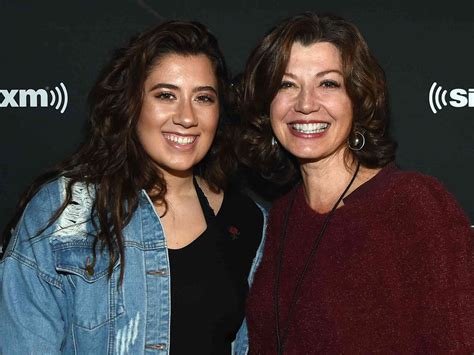 Sarah Chapman Et Amy Grant