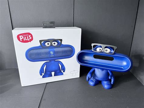 Blue Beats Pill Character