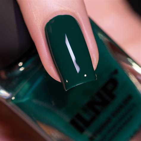 Emerald Green Nail Polish