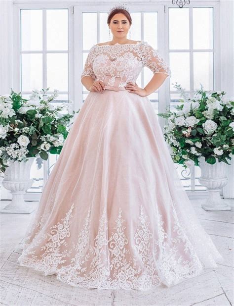 16 Plus Size Pink Wedding Dresses You'll LOVE | The Curvy Fashionista