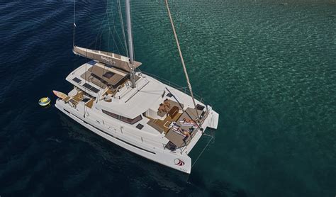 Catamaran vs Monohull - Which is Better?