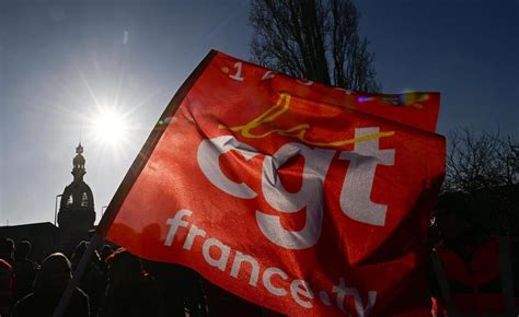 Jugés pour avoir coupé le courant pendant une manifestation, deux ...