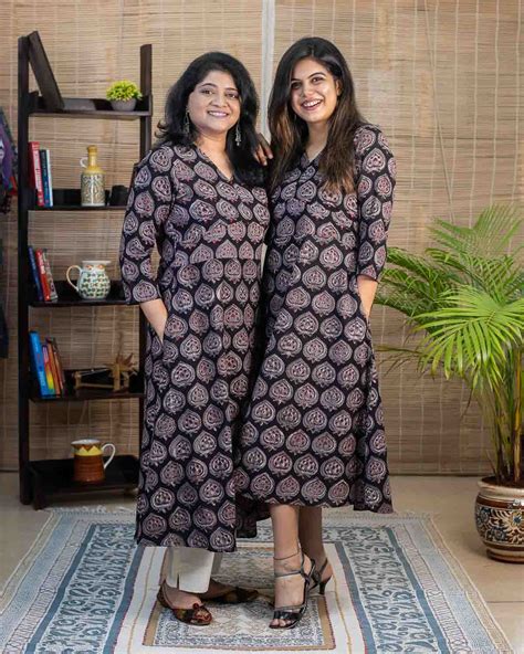 Jahota hand block printed Pure cotton slub Black/Brown Dress | Handcra ...