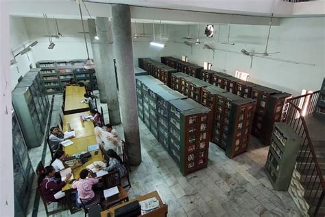 Dayanand Girls PG College Kanpur Campus: Photos, Virtual Tour
