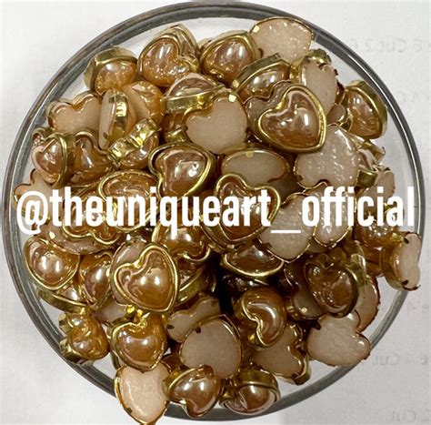 Golden Ceramic Beads – The Unique Art