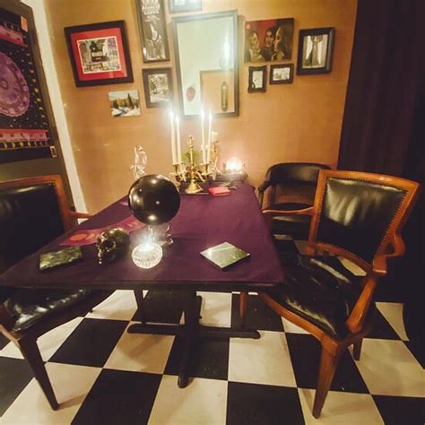 THE 10 CLOSEST Hotels to The Bad Wolf Occult Shop, San Antonio