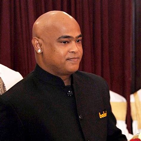 Vinod Kambli lodges a racism complaint against foreign woman for ...