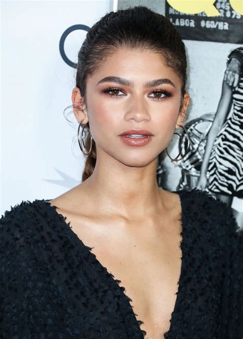 Zendaya Braless (63 Photos) | PinayFlixx Mega Leaks