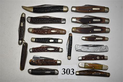 Lot - 18 Vintage Pocket Knives