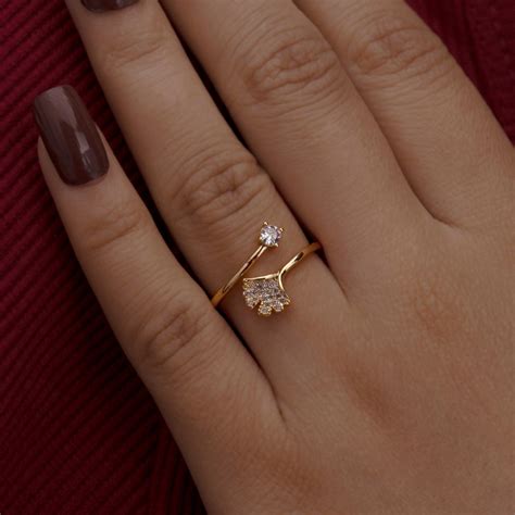 Artklim Gold Plated Minimalist Leaf Design Adjustable Ring