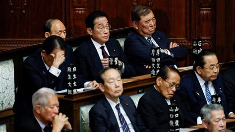 Parliament or nap zone? Japan MPs caught snoozing as PM delivers ...