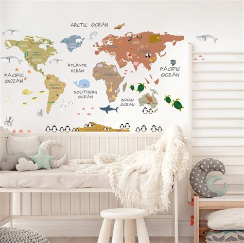 World Map Wall Sticker 的图像结果