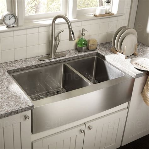 100+ Stainless Steel Farmhouse Sinks! We love stainless steel farm ...
