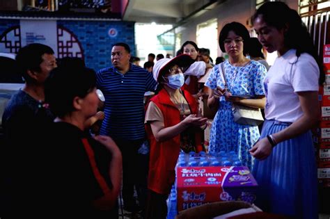 CHINA-JIANGXI-POYANG-TEMPORARY RELOCATION SITES-NIGHT