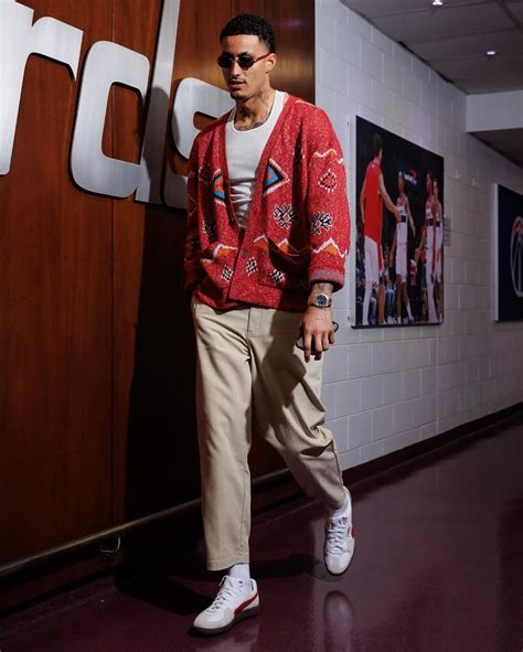Kyle Kuzma Outfit from March 9, 2024 | WHAT’S ON THE STAR?