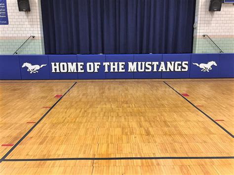 Gym Basketball Court 的图像结果