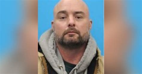 Repeat offender slays 2 Missouri deputies before dying in shootout ...