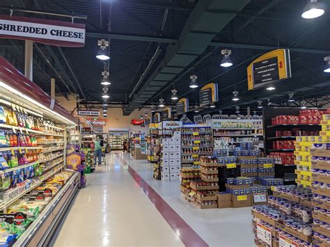 TOUR: Valley Farm Market - Bethlehem, PA