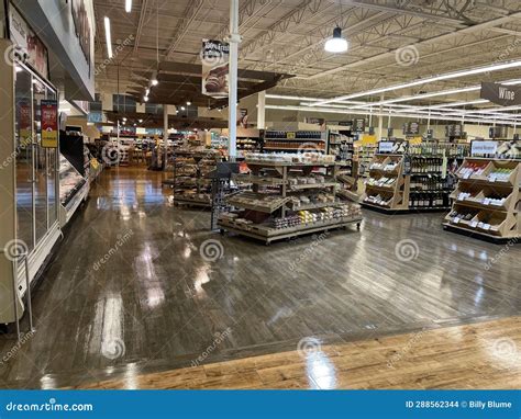 Food Lion Grocery Store Bakery and Deli Area Editorial Stock Image ...