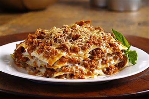 Lasagne Bolognese   Barilla Pasta Recipes