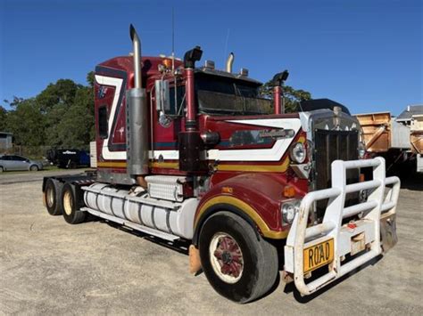 2000 Kenworth T904 in Wingfield, Australia
