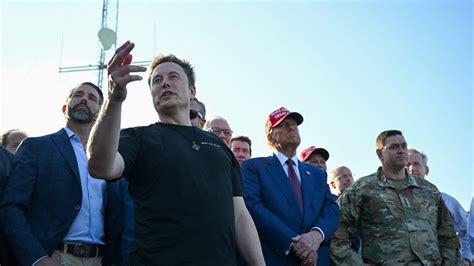 Elon Musk came to US in 1992, became citizen decade later | Fact check