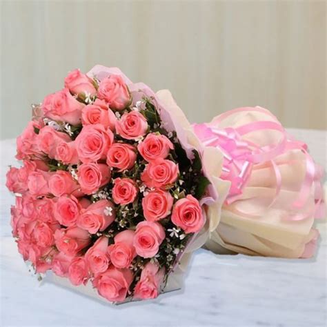 50 Pink Roses Bouquet in Paper Packing - Chocolaty.in