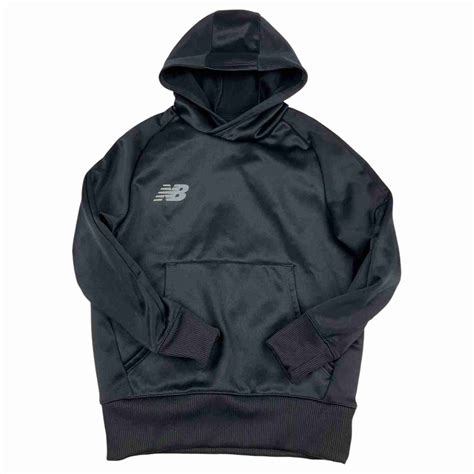 New Balance black hooded jumper – Jumping Jack
