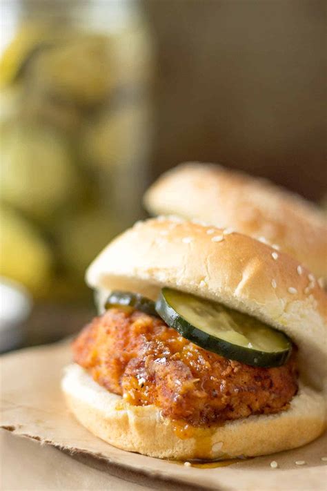 Fried Chicken Sliders - Strawberry Blondie Kitchen