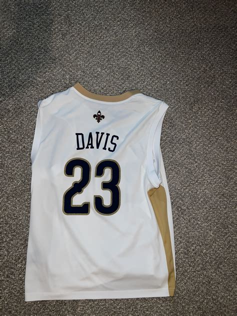 Anthony Davis jersey | SidelineSwap