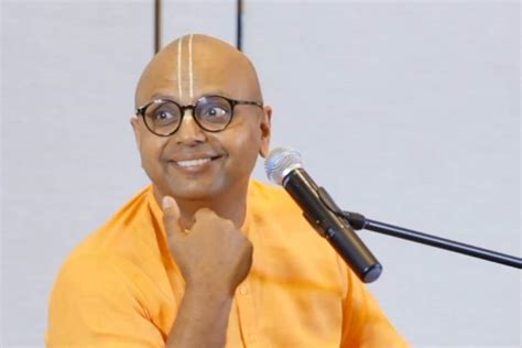 Gaur Gopal Das Inspires a Shift Towards Two-Way Relationships for ...