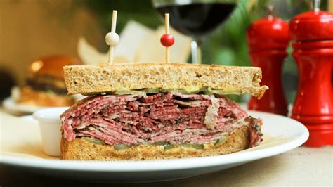 Can Pregnant Women Eat Pastrami and Deli Meats? – Journey for Jasmine
