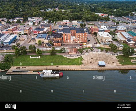 A small stern wheel is docked at the river front park in Point Pleasant ...