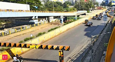 Mumbai: Gokhale Bridge in Andheri to shut from today after being ...