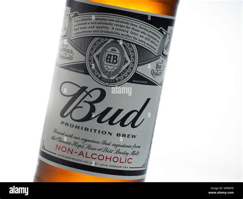 Bud non alcoholic beer 0,5 l bottle isolated on white background Stock ...