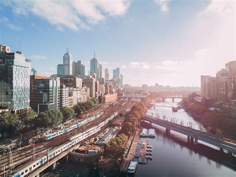 Living in Melbourne | Life, Climate and Time Zones of Melbourne st