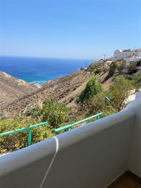 TA PLAGIA ACCOMMODATION (Anafi) - B&B Reviews, Photos, Rate Comparison ...