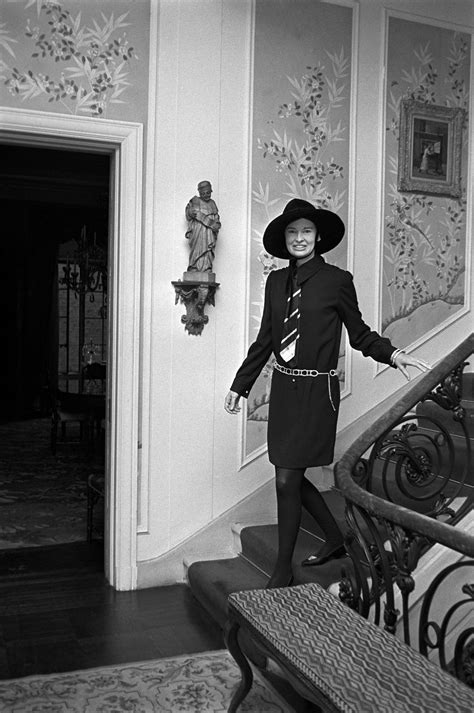 Gloria Vanderbilt's Journey: From ‘Poor Little Rich Girl’ To Queen Of ...