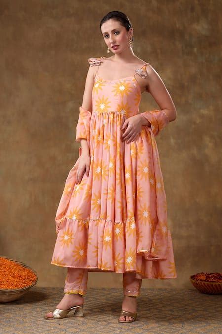 Pomcha Jaipur- Buy Anarkalis, Kurtas, Lehengas Online 2025