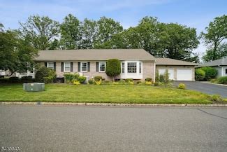 Florham Park, NJ City Guide | About Living in Florham Park - Homes.com