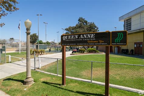 About Mid-City | Schools, Demographics, Things to Do - Homes.com