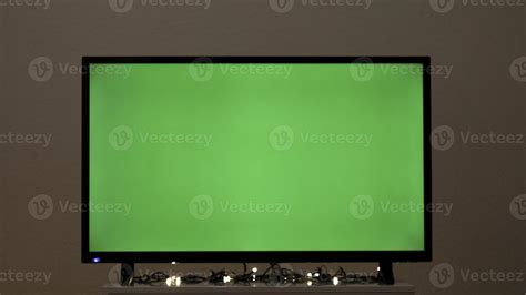 TV Green screen 的图像结果